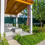 Sweet Marija With Heated Pool * Split