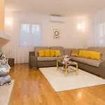 Vila Sweet Marija With Heated Pool Split