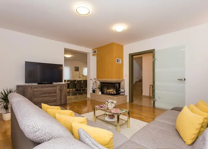 Villa Sweet Marija With Heated Pool