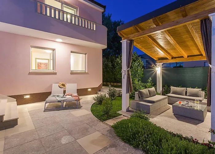 Sweet Marija With Heated Pool