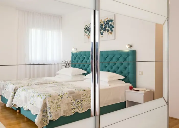 ヴィラ Sweet Marija With Heated Pool スプリト