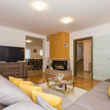 Vila Sweet Marija With Heated Pool