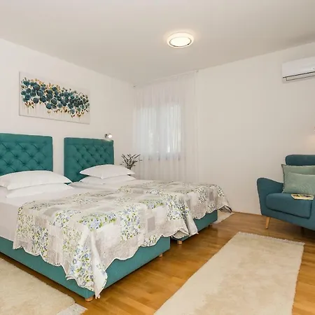 Sweet Marija With Heated Pool Vila *